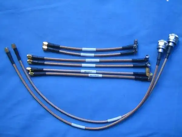 Coax Cable vs Fiber Optic Cable: Key Differences Explained Coax Cable vs Fiber Optic Cable: Key Differences Explained